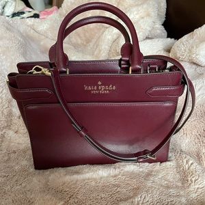 Kate Spade med Satchel burgandy